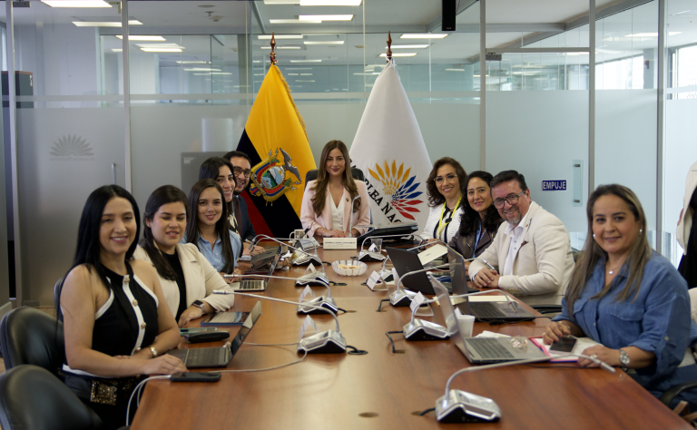Federación Ecuatoriana de Agentes de Aduana presentó aportes al proyecto de ley ante la Comisión de Relaciones Internacionales